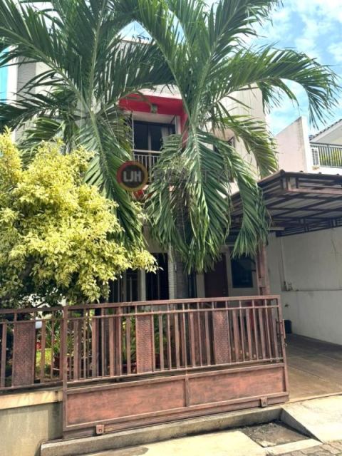 Rumah Siap Huni Di Kawasan Perumahan Kebayoran Lama  - Jakarta Selatan