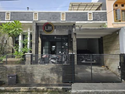 Dijual Rumah Strategis di Bumi Satria Kencana Bekasi 