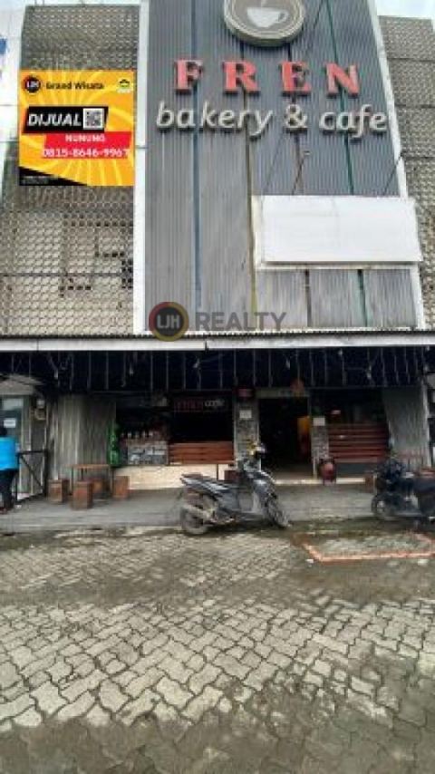 Ruko Gandeng 3,5 Lantai di JL. A.Yani, Cocok untuk tempat usaha, Bank, Klinik Kecantikan, bisa KPR, 3 KM dari Gerbang Tol Bekasi Barat