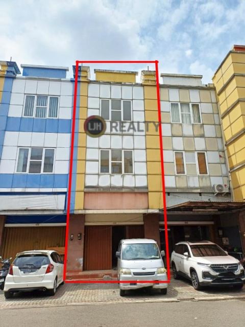 Disewakan Ruko 3 Lantai Golden Boulevard di BSD City