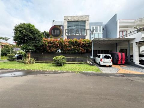 Rumah Hoek Sutera Harmoni di Alam Sutera Full Furnished Siap Huni