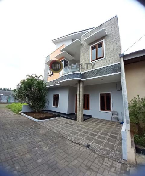Dijial Rumah Bintaro Crown Residence Ciputat Tangsel