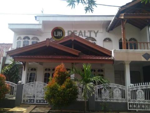 JUAL RUMAH DI JAKASAMPURNA BEKASI BARAT DEKAT TERMINAL BEKASI (C0162)