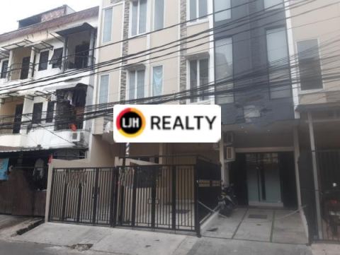 Ruko Lokasi Strategis Pinggir Jalan di Tomang Jakarta Barat