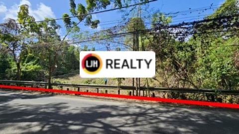 Land on Main Road Karang Mas, Jimbaran. Close to Four Season Resort.