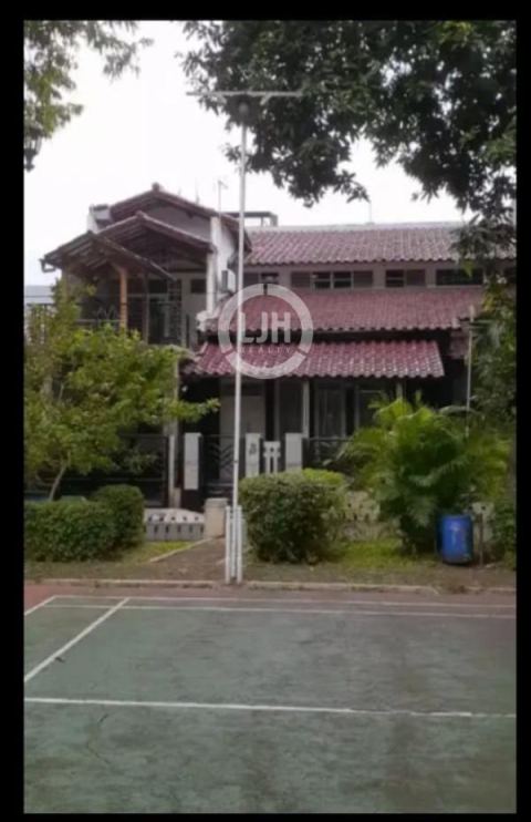 Rumah Nyaman dan Bagus di Taman Malaka Selatan Pondok Kelapa Jaktim