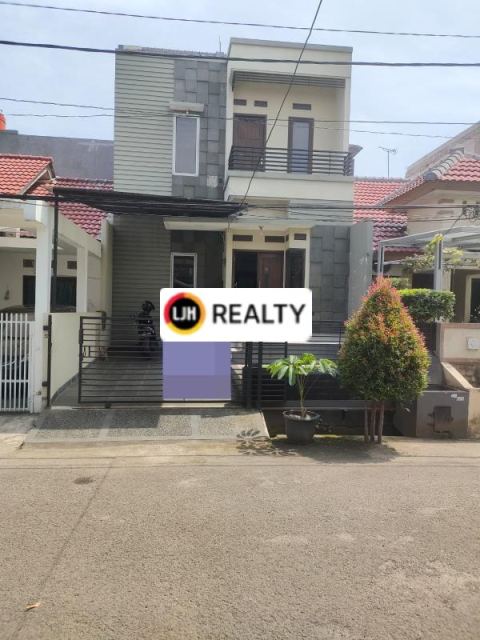 Dijual Rumah 2 Lantai di Villa Galaxy Bekasi 