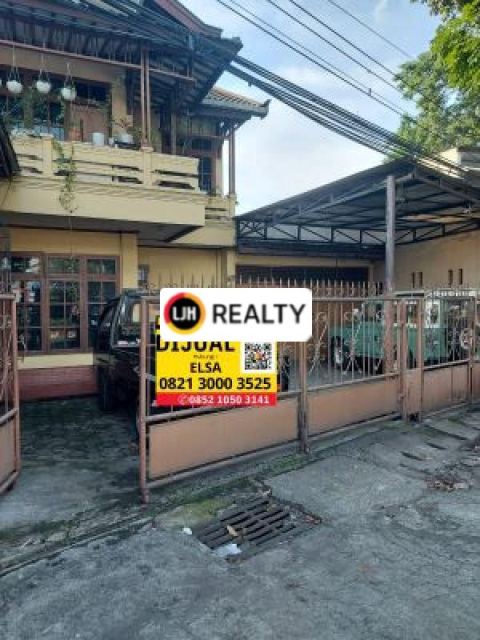 Rumah 2 Lantai Luas 320 m2, 7 Kamar Tidur Cocok Untuk dijadikan Hunian atau Kos-kosan, Lokasi Strategis dekat Fasilitas Umum di Jalan Terusan Jakarta Antapani Bandung Timur