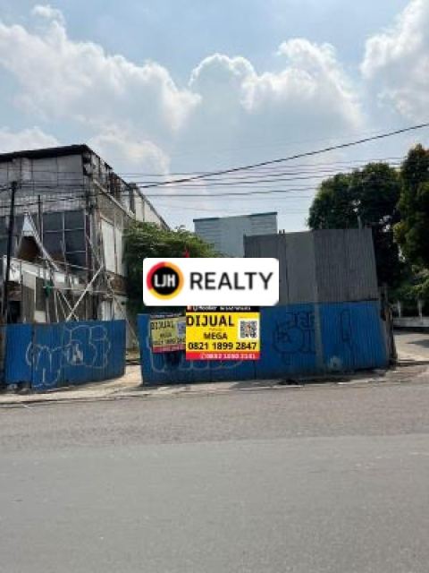 Tanah dan Bangunan, Luas 1000 m² Jalan Raya Hasanudin EX Rumah Sakit hanya 150m dari pasar Tambun, Bekasi