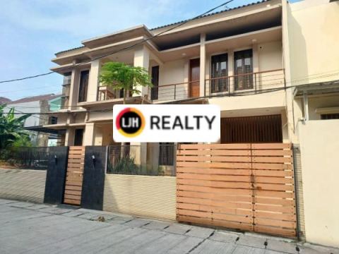 Rumah Rapi Siap Huni di Gading Surya Kelapa Gading Jakarta Utara 