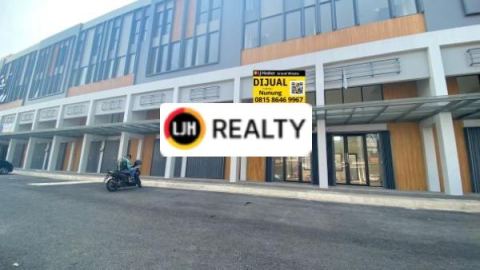 Ruko 3 Lantai Parkir Luas Tidak berbayar, bisa dijadikan Kantor, Resto, dan Cafe di Grand Wisata Bekasi