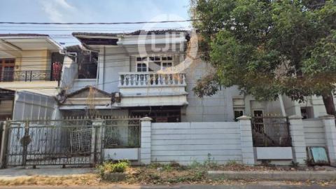 Rumah Tua Hitung Tanah di Janur Indah, Kelapa Gading, Jakarta Utara 