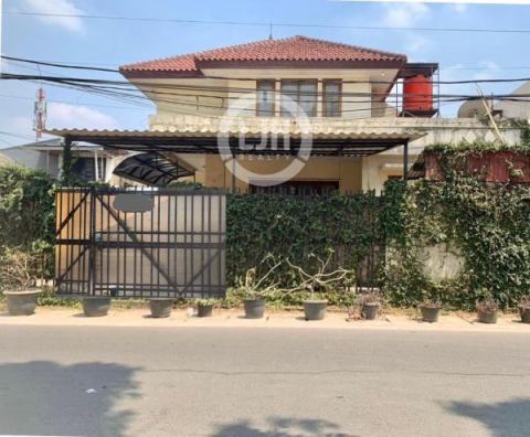 Rumah Bagus dan Terawat di Jakarta Selatan 