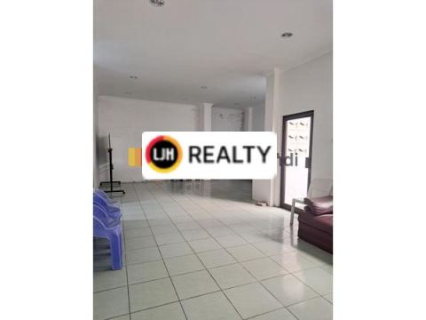 Rumah di Jeruk Semarang