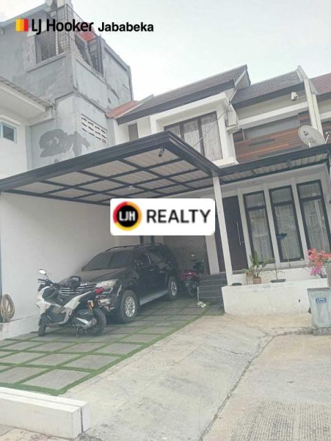 Rumah 2 Lantai Full Renov Cluster Cosmo Estate Lippo Cikarang