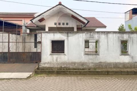 Dijual Rumah Minimalis Siap Huni di Taman Kota Bekasi 