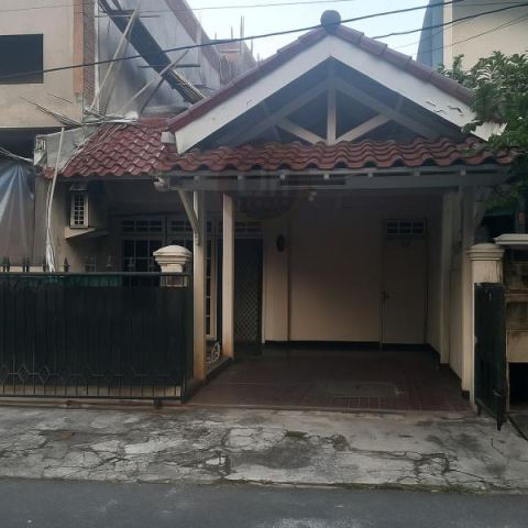 Rumah di pondok Indah jakarta selatan 