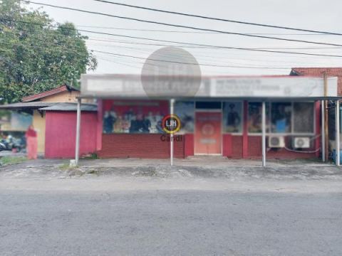 Rumah di Puspogiwang Barat Semarang