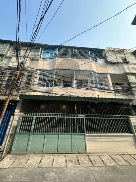Rumah siap huni di jelambar Jakarta Barat 