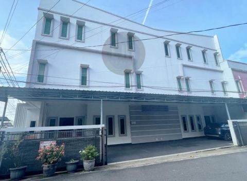 Dijual Rumah kos 3 Lantai Di Baloi Persero depan bcs mall
