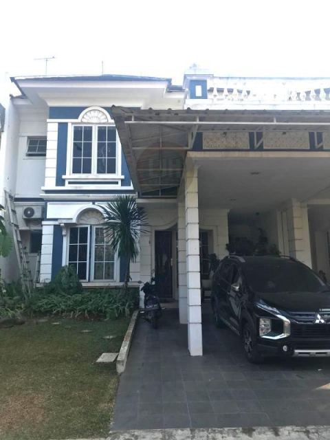 Rumah 2 Lantai di Kota Wisata Cibubur