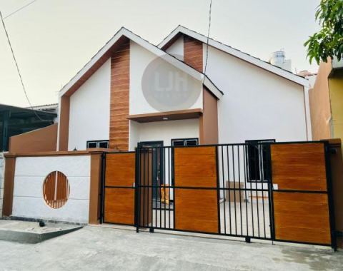 DIJUAL RUMAH DI HARAPAN INDAH BEKASI (C0588)