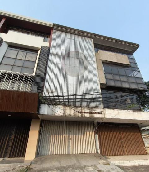 Sewa Ruko Lokasi Strategis di Roxy Jakarta Pusat 