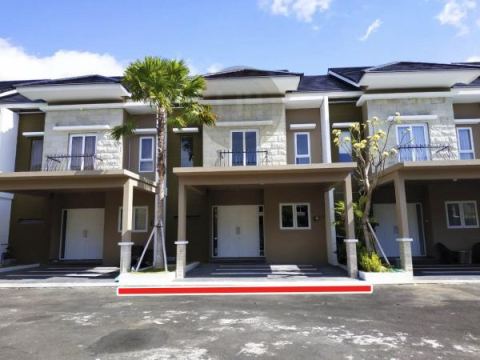 4 bedrooms House for sale at Jimbaran, Kuta Selatan, strategic location, well maintained, close to Ngurah Rai Airport
