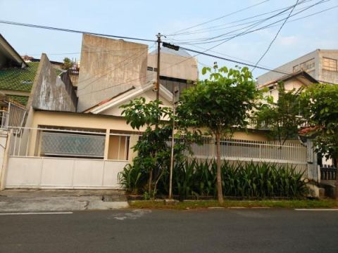 Dijual Rumah Siap Huni Lokasi Strategis Akses Mudah ke Fasilitas Publik