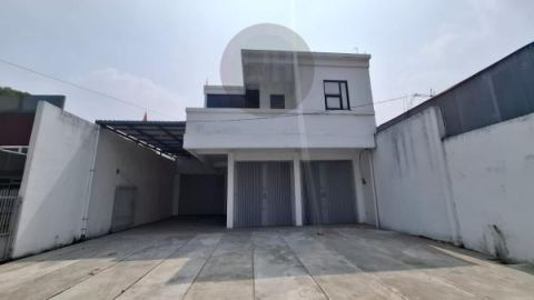 Ruko / Ruang Usaha / Gudang Siap Pakai di Sentul, Babakan Madang, Bogor