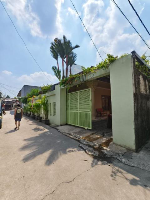Dijual Rumah Luas dan Furnish di Cipinang Melayu Jakarta Timur 