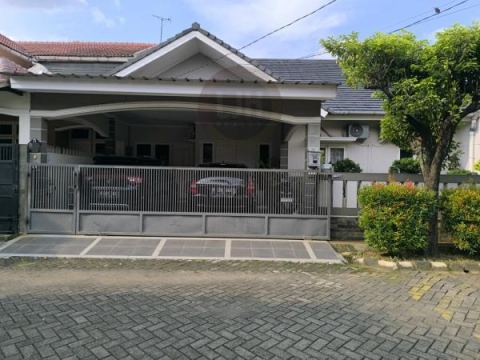 Dijual Rumah di Kemang Pratama Bekasi 