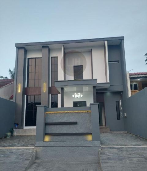 Rumah bagus siap huni kawasan citra raya