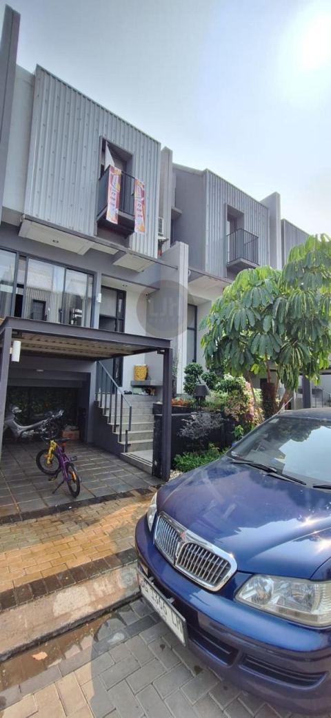 Disewakan Rumah Imajihaus Greenwich BSD City, Ada kolam renang, Fully Furnished