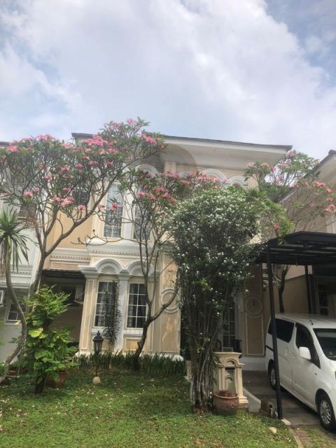 Disewakan Rumah Bellagio The Green BSD City