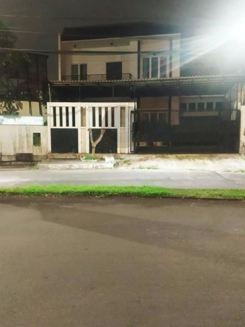 Disewakan Rumah Villa Melati Mas Serpong Tangerang Selatan