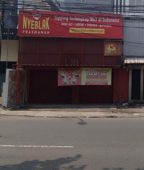 Ruko Kios Siap Pakai Di Pinggir Jalan Bekasi 