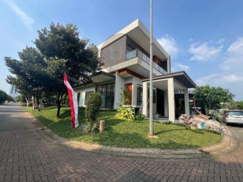 Dijual Rumah Baru Sheffield Greenwich BSD City Lokasi di Hoek