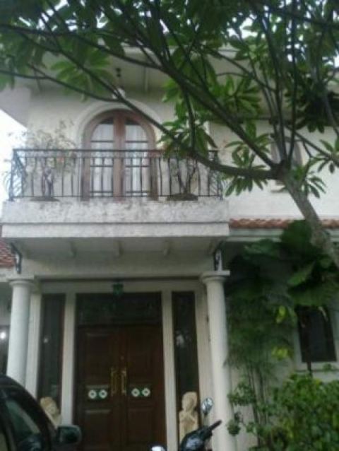 Rumah 2 Lantai 4 Kamar Tidur, Siap Huni, Bebas Banjir Akses Tol Tambun, Area Grand Wisata Deket Mall Dukuh Bima Kota Legenda Bekasi