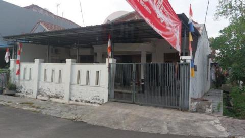 Rumah Minimalis dan Nyaman di Taman Harapan Baru (C0317)