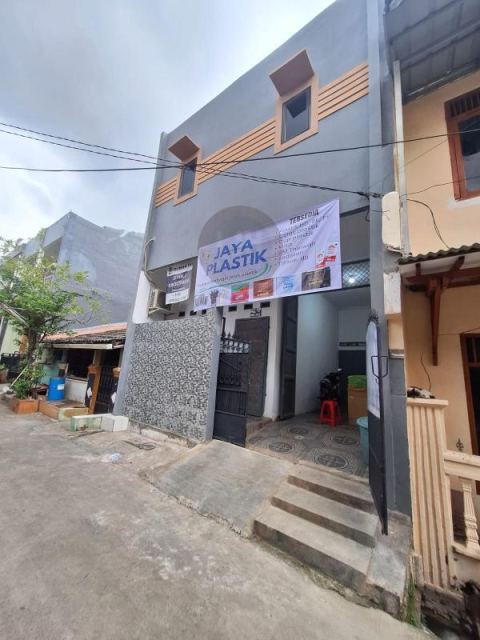 Rumah Siap Huni di dalam Perumahan Bekasi Timur.