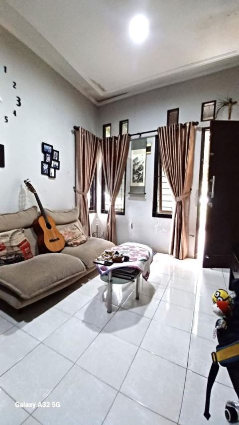 Rumah Siap Huni Di Cluster Adena Graha Raya