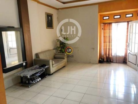 Rumah di Graha Citra Gading Gunung pati Semarang