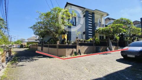 House for rent at Dalung, strategic location, well maintained, close to Puspem Badung