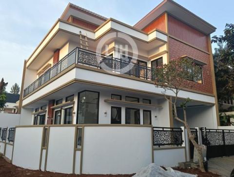 Dijual Rumah Baru Kencana Loka BSD City