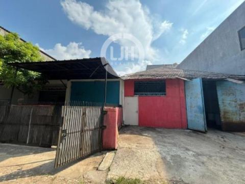  ex Gudang dan workshop Terdapat Office di jalan kalimalang luas 434m2 keamanan 24 jam bebas pungli memiliki 2 akses pintu tol cibitung dan Bekasi timur hanya berjarak 2 km Sentra niaga kalimas Bekasi