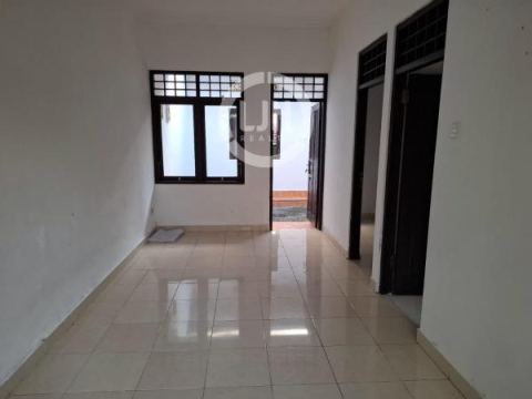 Cozy House in Dalung Close to Puspem Badung, Gatot Subroto Barat and Canggu