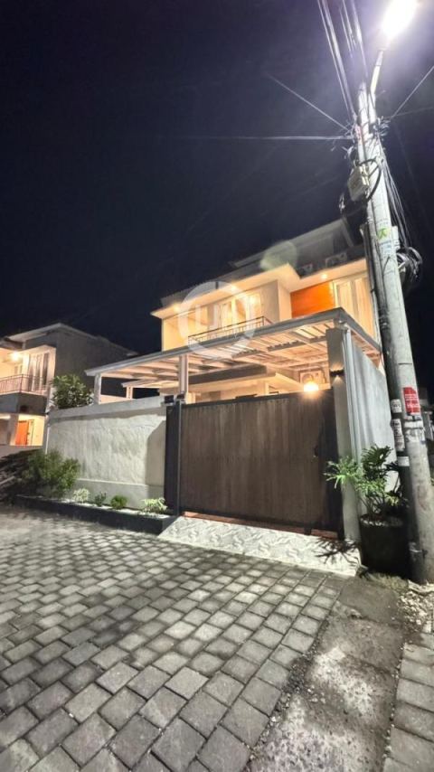 3 bedrooms house for rent at Cepaka, Kediri, strategic location, well maintained, close to Munggu area