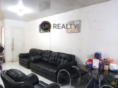 Rumah 3 Lantai Sudah Renovasi Di CitraGran - Cibubur