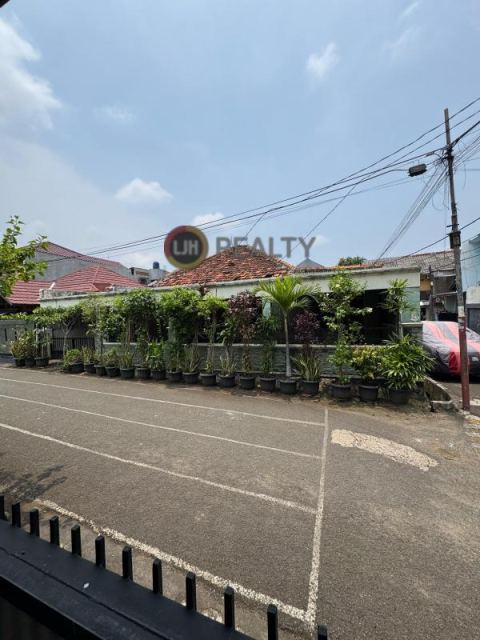 Jual Tanah Bonus Rumah Komplek Pertambangan Jakarta Barat